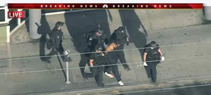 Δραματικές εξελίξεις – Λος Αντζελες: Ενοπλος οχυρώθηκε σε σούπερ μάρκετ με 40 ομήρους – Μία νεκρή